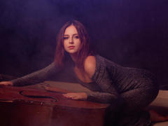 MilanaMontana - female with red hair webcam at LiveJasmin