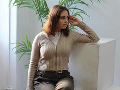 MilanaMiller - female webcam at xLoveCam