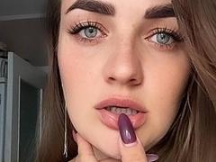 Milannka - blond female with  big tits webcam at xLoveCam