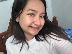 MildaBebee from xLoveCam