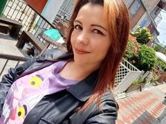 MilenaHott69 - female with brown hair webcam at xLoveCam