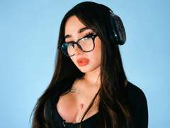 MileyBaker - shemale webcam at xLoveCam