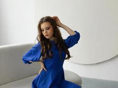 MileyGloss - female webcam at xLoveCam