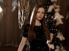 MileyGloss - female webcam at xLoveCam