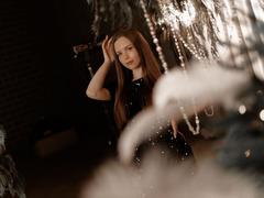 MileyGloss - female webcam at xLoveCam