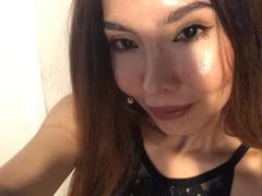 MileyWatson - female with black hair and  big tits webcam at xLoveCam