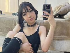 MillaHottLove69 - female with black hair and  small tits webcam at xLoveCam
