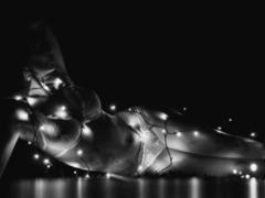 MillaQueen - female with black hair webcam at xLoveCam