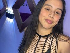 Millky - female webcam at xLoveCam