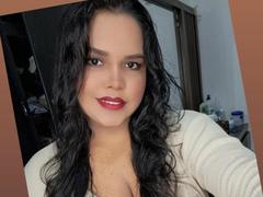 MillySofia - female with black hair and  big tits webcam at xLoveCam