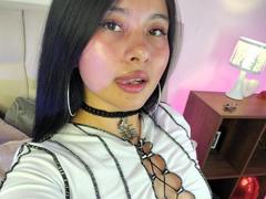 MiluCardenas - female with black hair and  small tits webcam at xLoveCam
