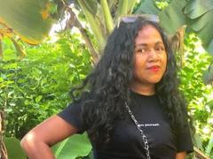 MimiBelle69 - female with black hair and  small tits webcam at xLoveCam