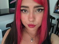 MimiLuvy - female with red hair webcam at xLoveCam