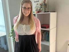 MiraMore-hot - blond female with  big tits webcam at xLoveCam