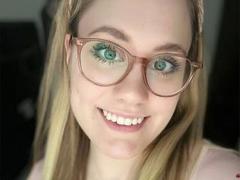 MiraMore-hot - blond female with  big tits webcam at xLoveCam