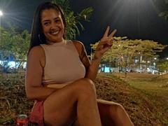 NellyRayn - female with brown hair and  big tits webcam at LiveJasmin