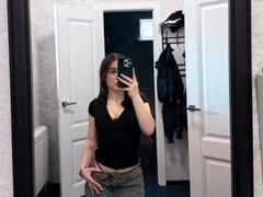 MiriamMatney - female with brown hair webcam at xLoveCam