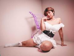 MisakiWong - female with brown hair and  big tits webcam at LiveJasmin