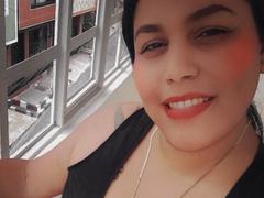 MishelleLove - female with brown hair and  big tits webcam at xLoveCam