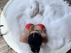 MishuHottie - female with black hair webcam at xLoveCam