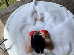 MishuHottie - female with black hair webcam at xLoveCam