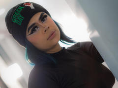 MissFontainne - female webcam at xLoveCam