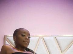 MissFoster - female with black hair webcam at xLoveCam