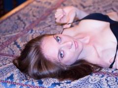 MissKarinaNice - blond female webcam at ImLive