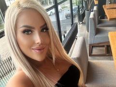 MissLeylaBlond - blond female with  big tits webcam at xLoveCam