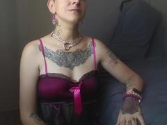 MissLittle from xLoveCam