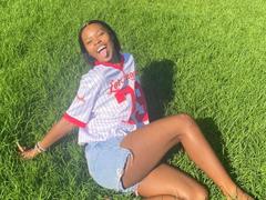 MissLola69 - blond female with  big tits webcam at xLoveCam