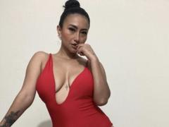 MissMiaX - female webcam at xLoveCam