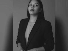 MissOrtizz - female with brown hair webcam at xLoveCam