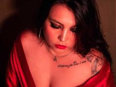 MissSusan - female with black hair and  big tits webcam at LiveJasmin