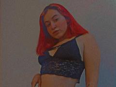 MissTat - female with red hair webcam at xLoveCam