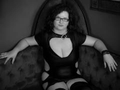 MissTroublle - female with red hair and  big tits webcam at ImLive