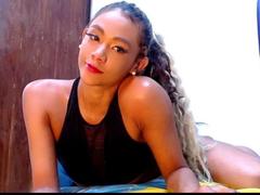 MisstreMarianaSex - shemale webcam at xLoveCam