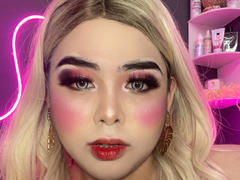 MisstresGela from xLoveCam