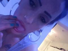 MissyJ30-hot - female with black hair webcam at xLoveCam