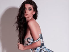 MisteryMila - female with black hair and  big tits webcam at LiveJasmin