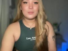 MistressAmericana from xLoveCam