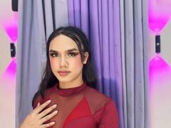 MistressAndreaa - shemale webcam at xLoveCam