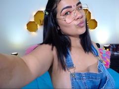 MistressCandy from xLoveCam