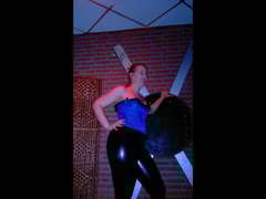 MistressOnline-hot - blond female webcam at xLoveCam