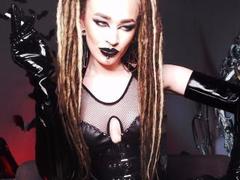 VenenaSchwarzwald - blond female webcam at xLoveCam