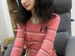 AshleyTaft - female with brown hair webcam at LiveJasmin