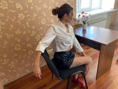 MiyaLinn - female with brown hair and  big tits webcam at xLoveCam