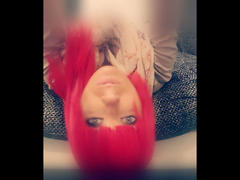 minnieme-hot - female with black hair webcam at xLoveCam