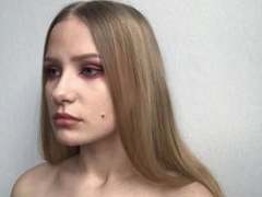 missNancy-hot - blond female webcam at xLoveCam