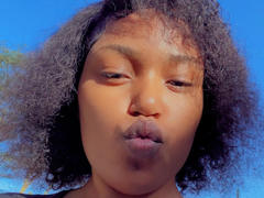 MochiSexy from xLoveCam